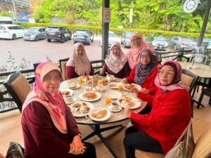 photo_6240104430867430825_y