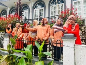 photo_6240104430867430846_y