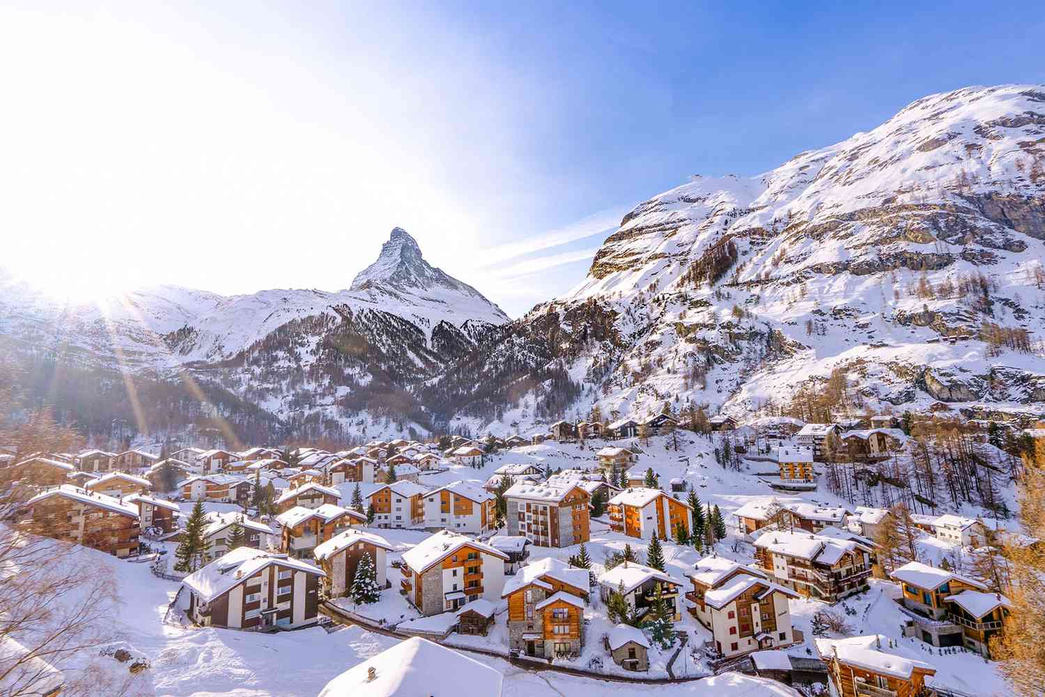 9H7M: ITALY & SWITZERLAND