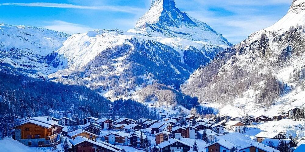 large_zermatt-matterhorn-switzerland-shutterstock_1298208013_44fea015e5 large_zermatt-matterhorn-switzerland-shutterstock_1298208013_44fea015e5